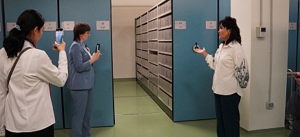 Астанада жас архившілердің VIII Халықаралық Жазғы мектебі басталды фото галереи 4